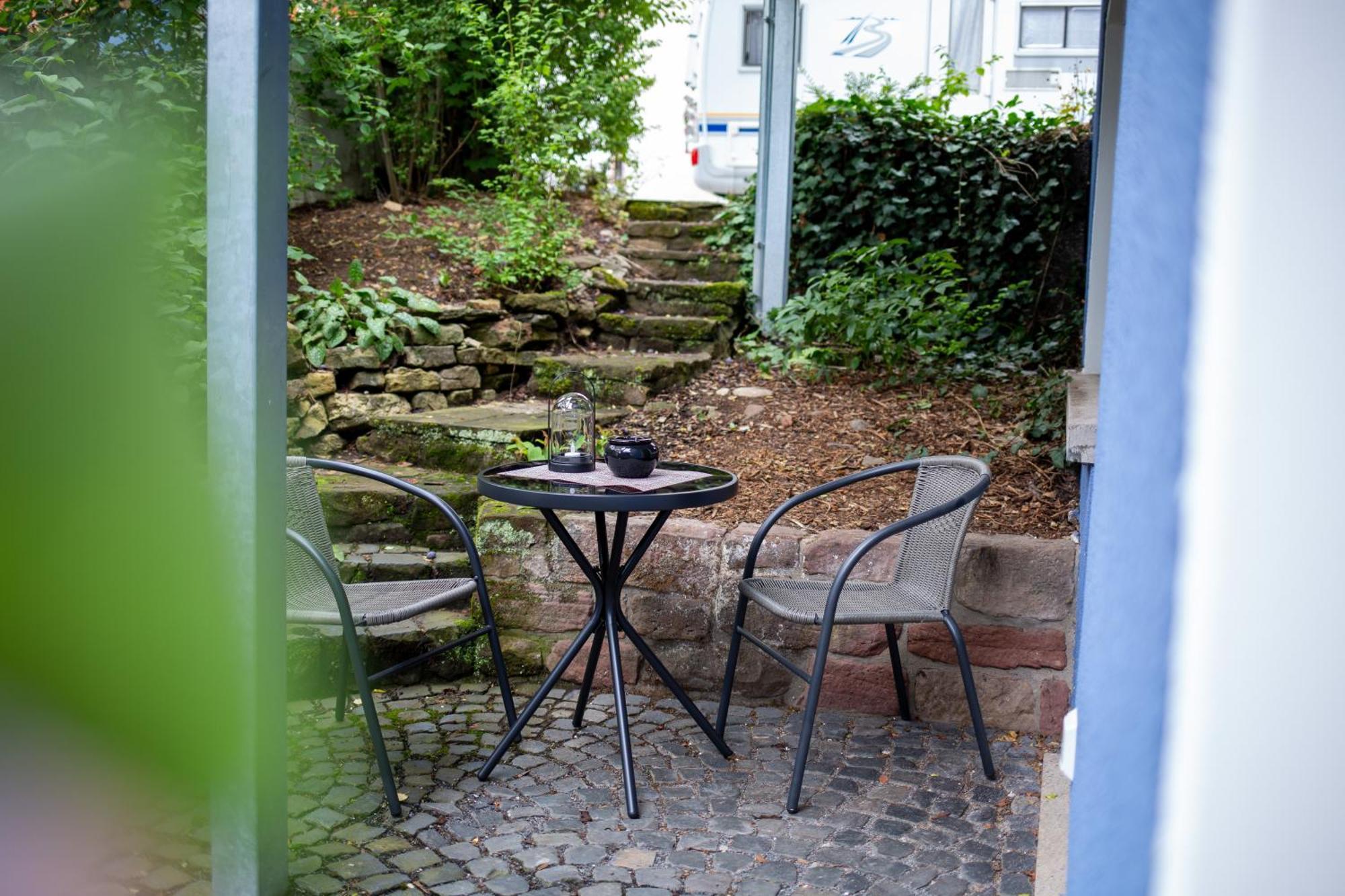 Best Stay Moderne Stadtwohnungen In Huenfeld - Kueche, Schlafsofa, Terrasse Oder Balkon Wlan Smart Tv Bagian luar foto